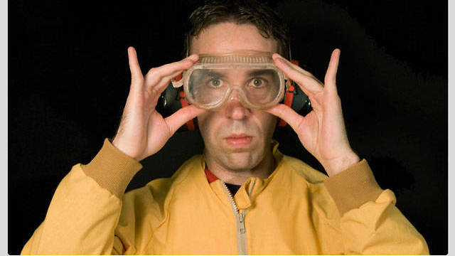 SafetyBytes® - PPE: Using Your Eye Protection